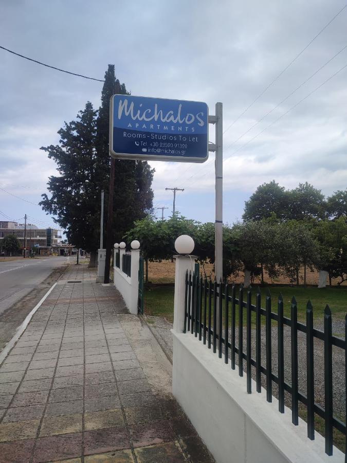 Michalos Apartments Paralía Skotínis Eksteriør bilde