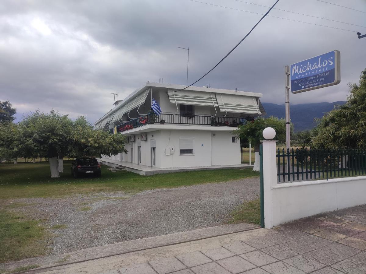 Michalos Apartments Paralía Skotínis Eksteriør bilde