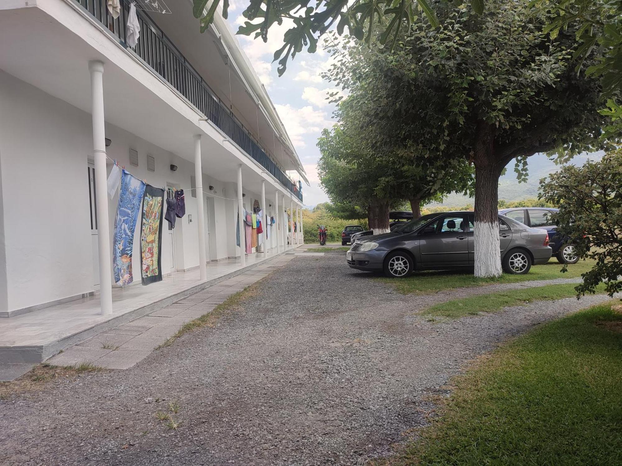 Michalos Apartments Paralía Skotínis Eksteriør bilde