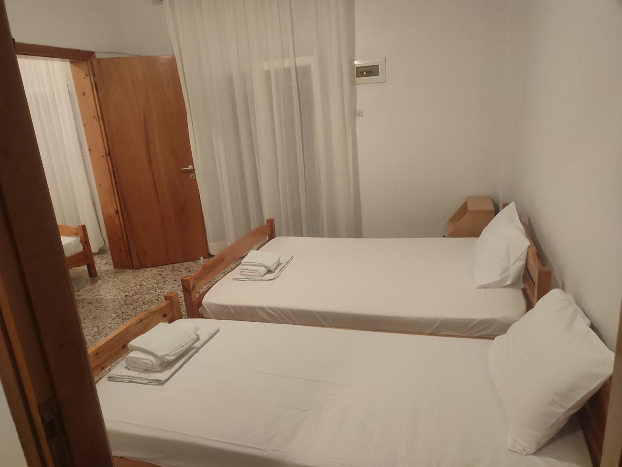 Michalos Apartments Paralía Skotínis Eksteriør bilde